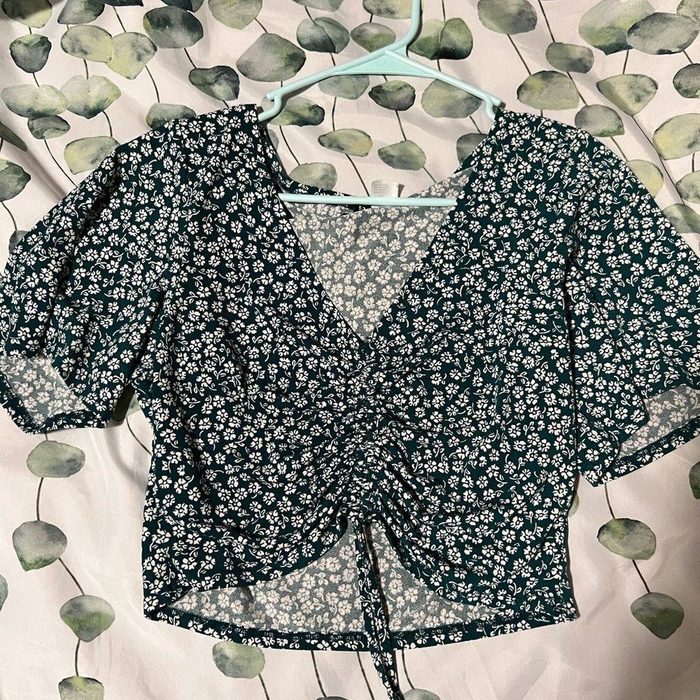 Shein crop top